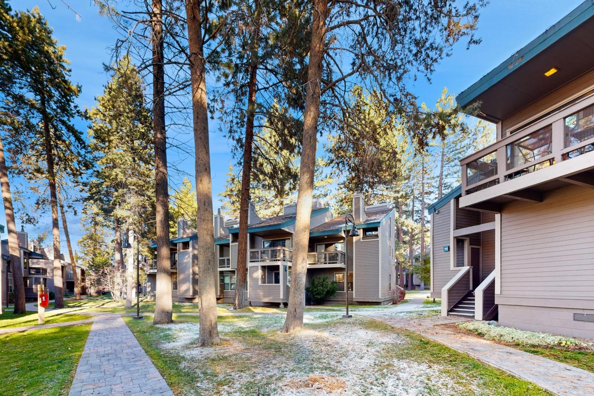 Lakeland Village Саут Лейк Тахо Стая снимка